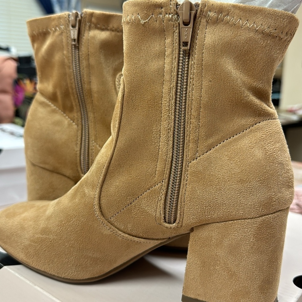 SO® Kepler Women's Dress Heel Booties. - Picture 6 of 8